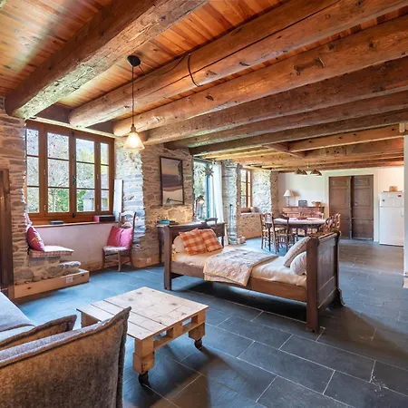 La Ketzerie A Adervielle 別荘