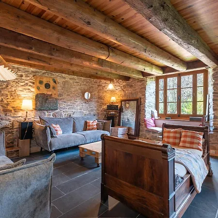 La Ketzerie A Adervielle 펜션 *